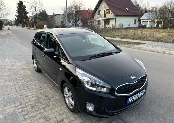 Kia Carens cena 36500 przebieg: 156110, rok produkcji 2014 z Malbork małe 407